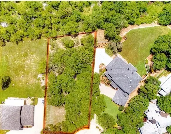 1128 Mallard Pointe Drive, Grand Prairie, TX 75104