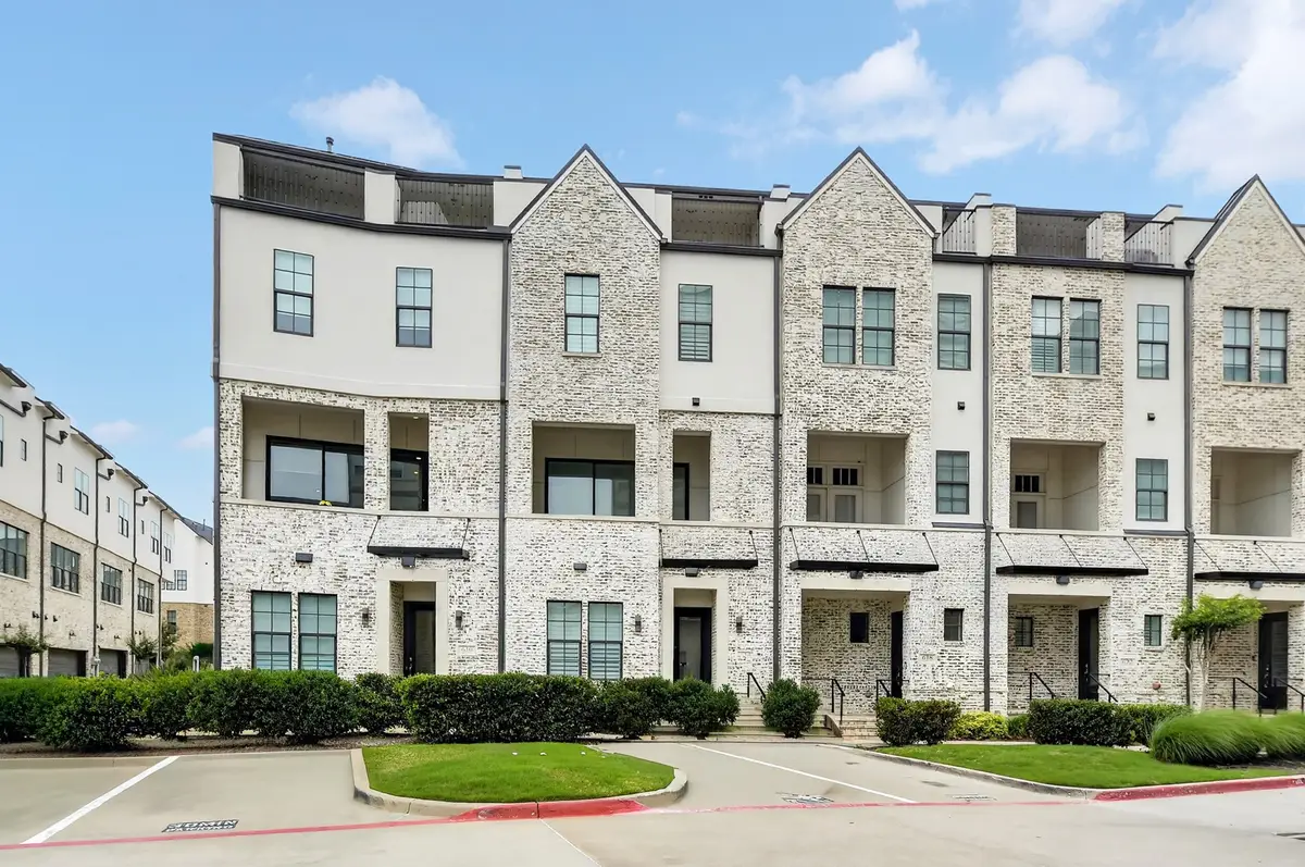 610 Dalton Lane, Irving, TX 75039 - #1