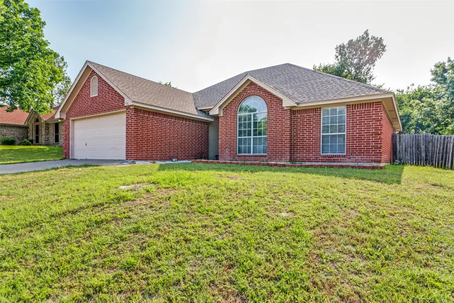 106 King Arthur Court, Weatherford, TX 76086 - #2