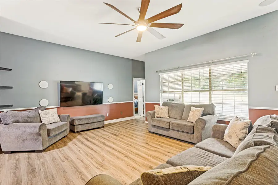 106 King Arthur Court, Weatherford, TX 76086 - #3