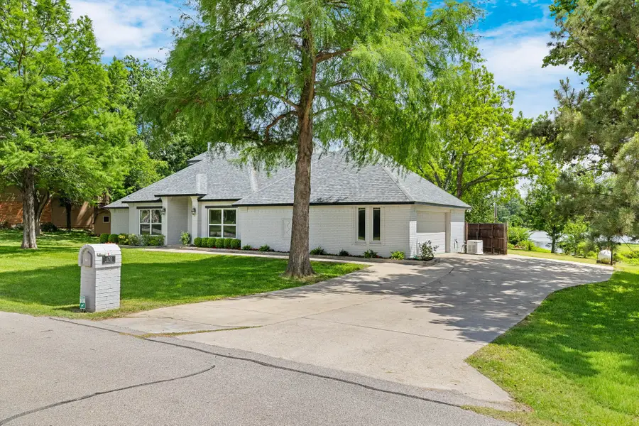 170 Double Oaks Drive, Double Oak, TX 75077 - #3