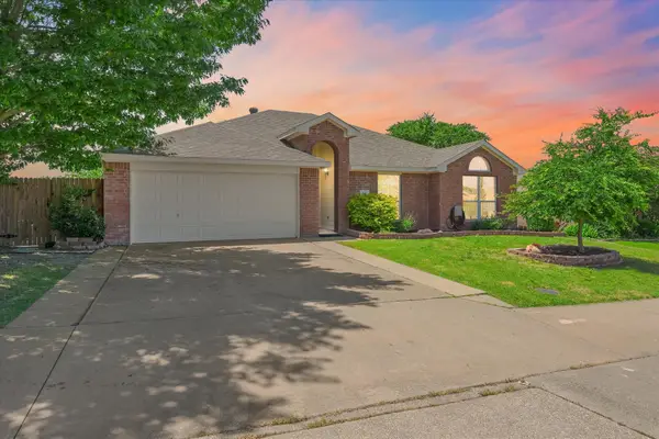 501 Meadowview Street, Farmersville, TX 75442