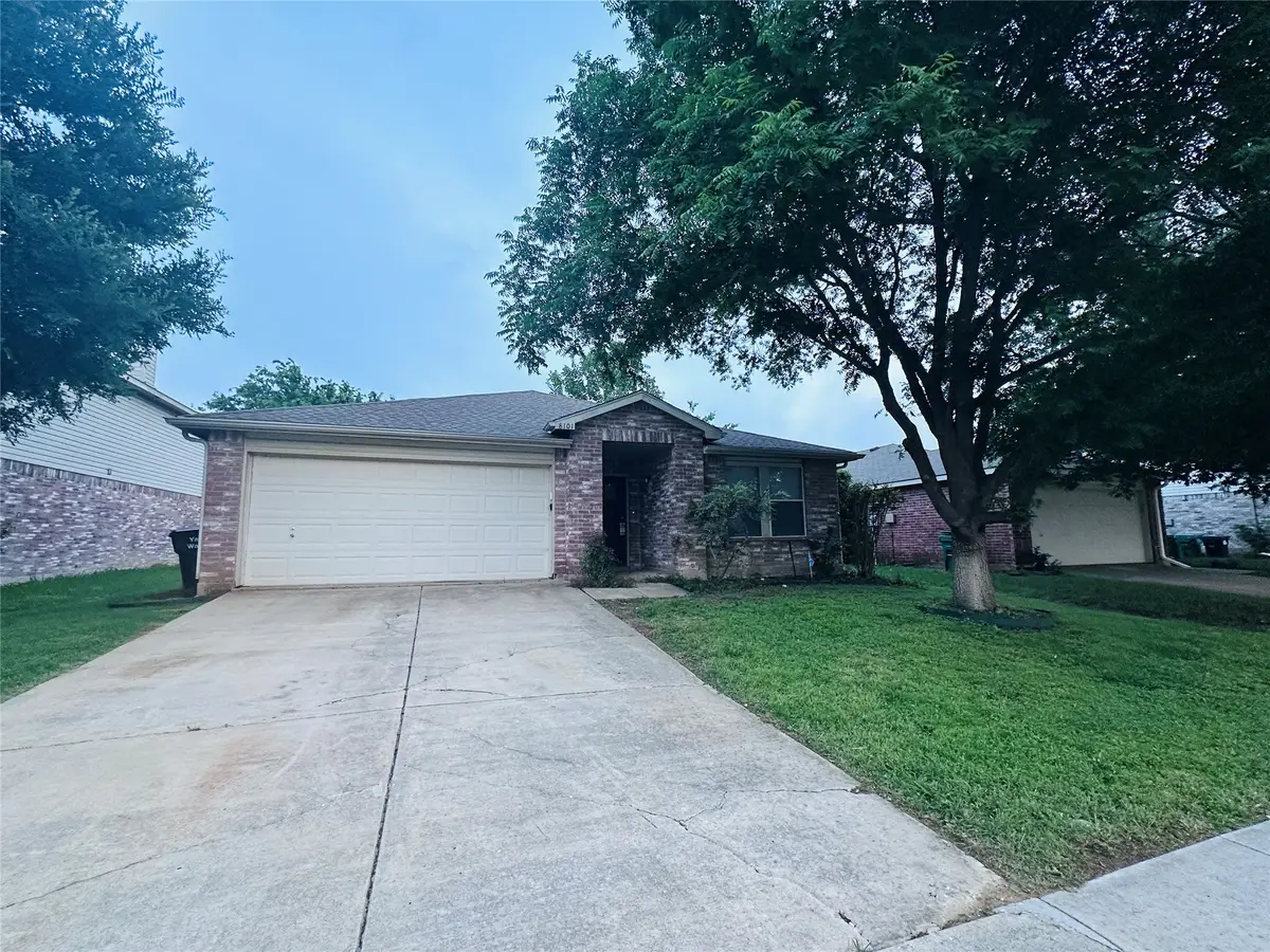 8101 Winding Stream Lane, Denton, TX 76210 - #1