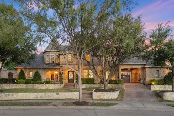 1029 Long Isles Lane, Lewisville, TX 75056