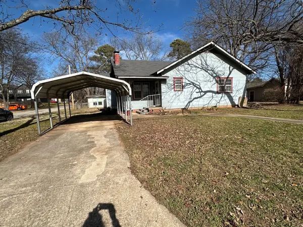 324 W Plum Street, Durant, OK 74701