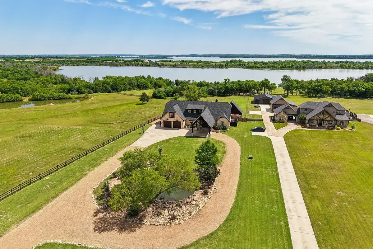 2085 Switzer Road, Sanger, TX 76266 - #1