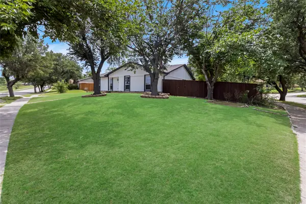 2006 Southern Oaks, Carrollton, TX 75007