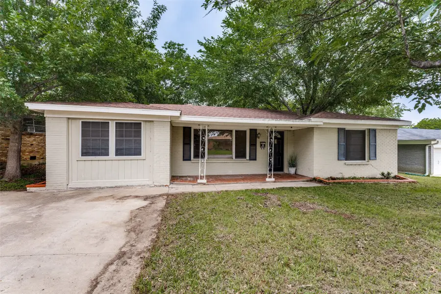 5901 Circular Drive, North Richland Hills, TX 76117 - #2