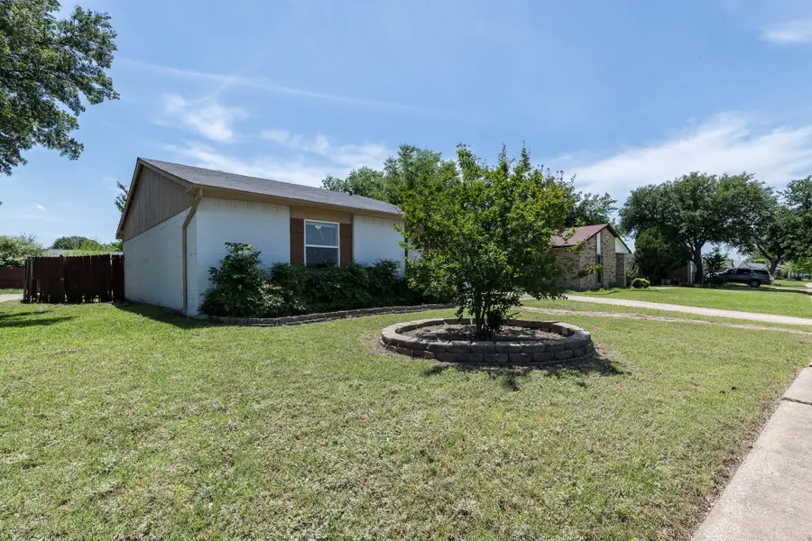 5728 Pearce Street, The Colony, TX 75056 - #3