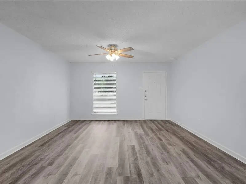 303 Mansfield Road, Cleburne, TX 76031 - #3