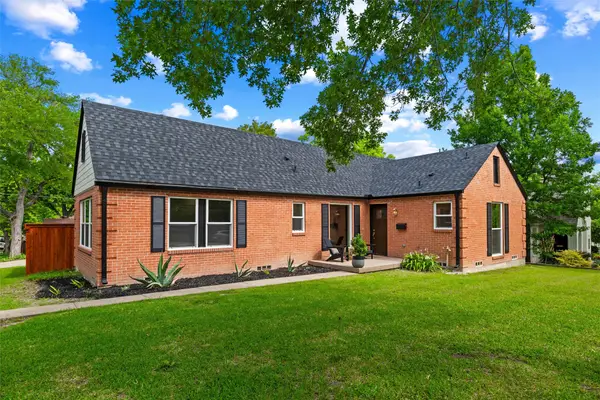 7003 Lindsley Avenue, Dallas, TX 75223