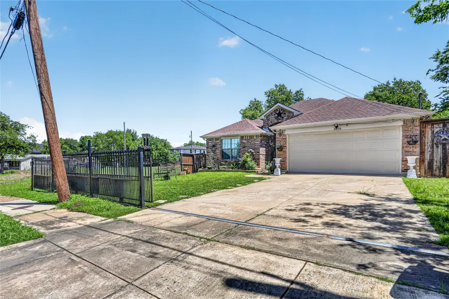 2206 Lapsley Street, Dallas, TX 75212 - #3
