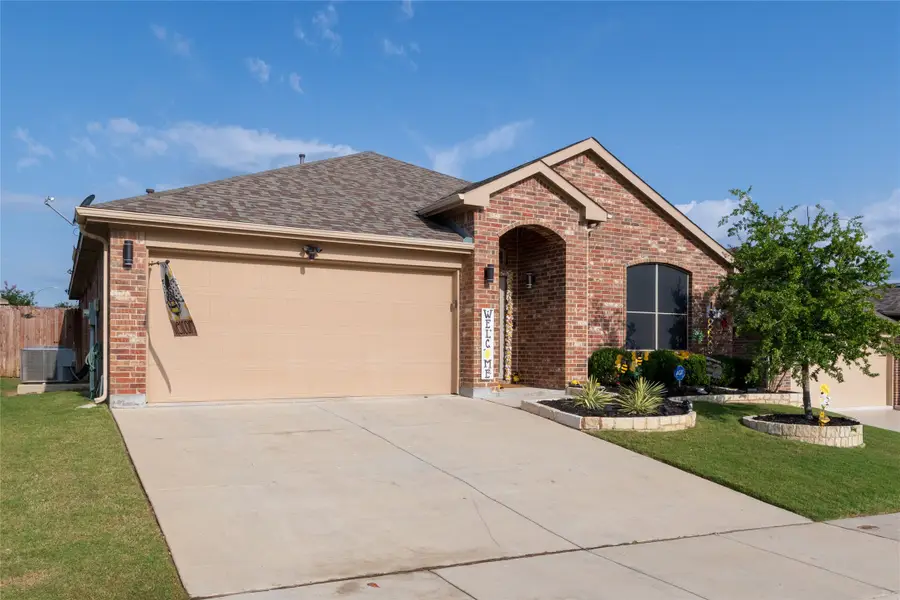 8413 Muddy Creek Drive, Fort Worth, TX 76131 - #2