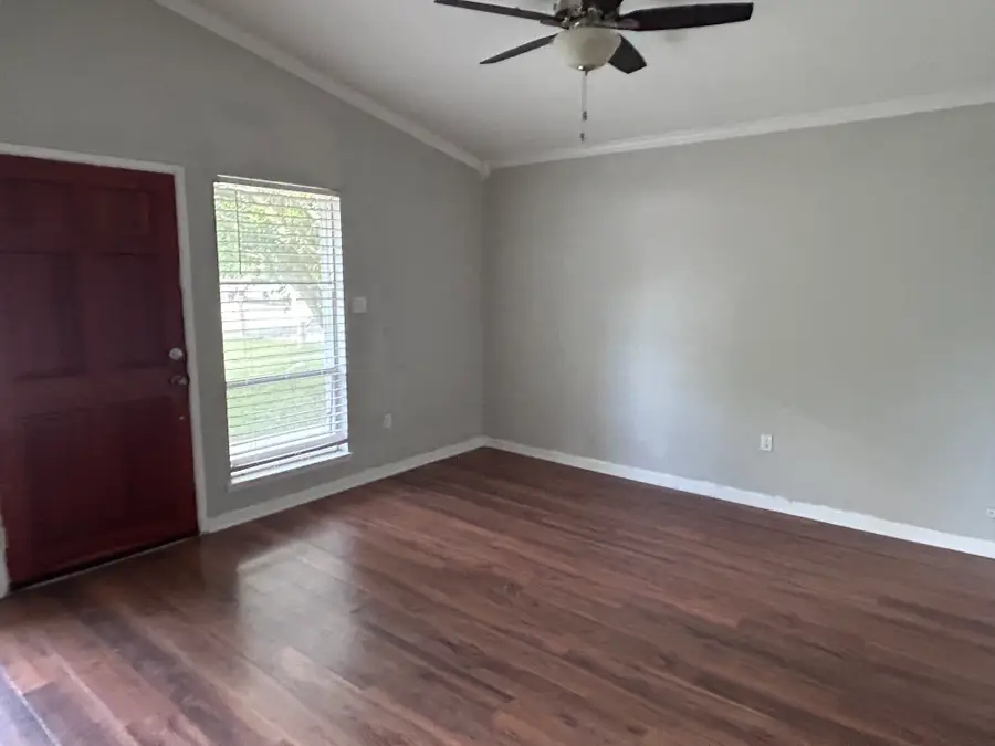 1114 Pear Street, Vidalia, LA 71373 - #3