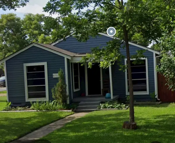 8752 Woodcastle Drive, Dallas, TX 75217