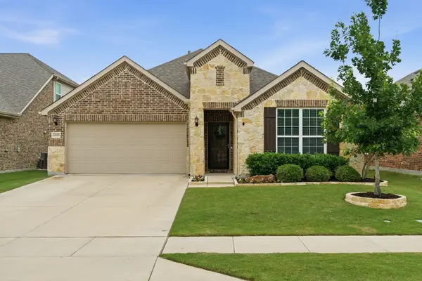 4865 Big Bear Circle, Fort Worth, TX 76244