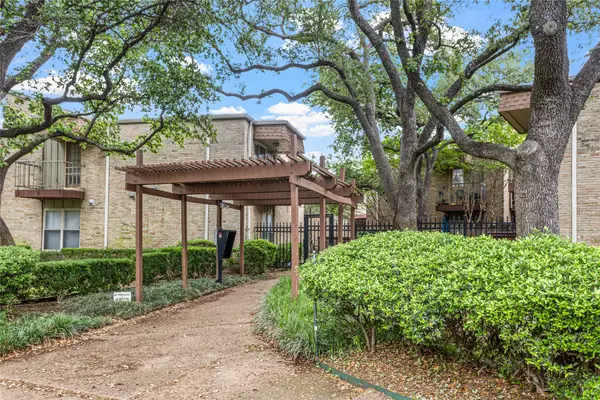 5916 Birchbrook Drive #129, Dallas, TX 75206