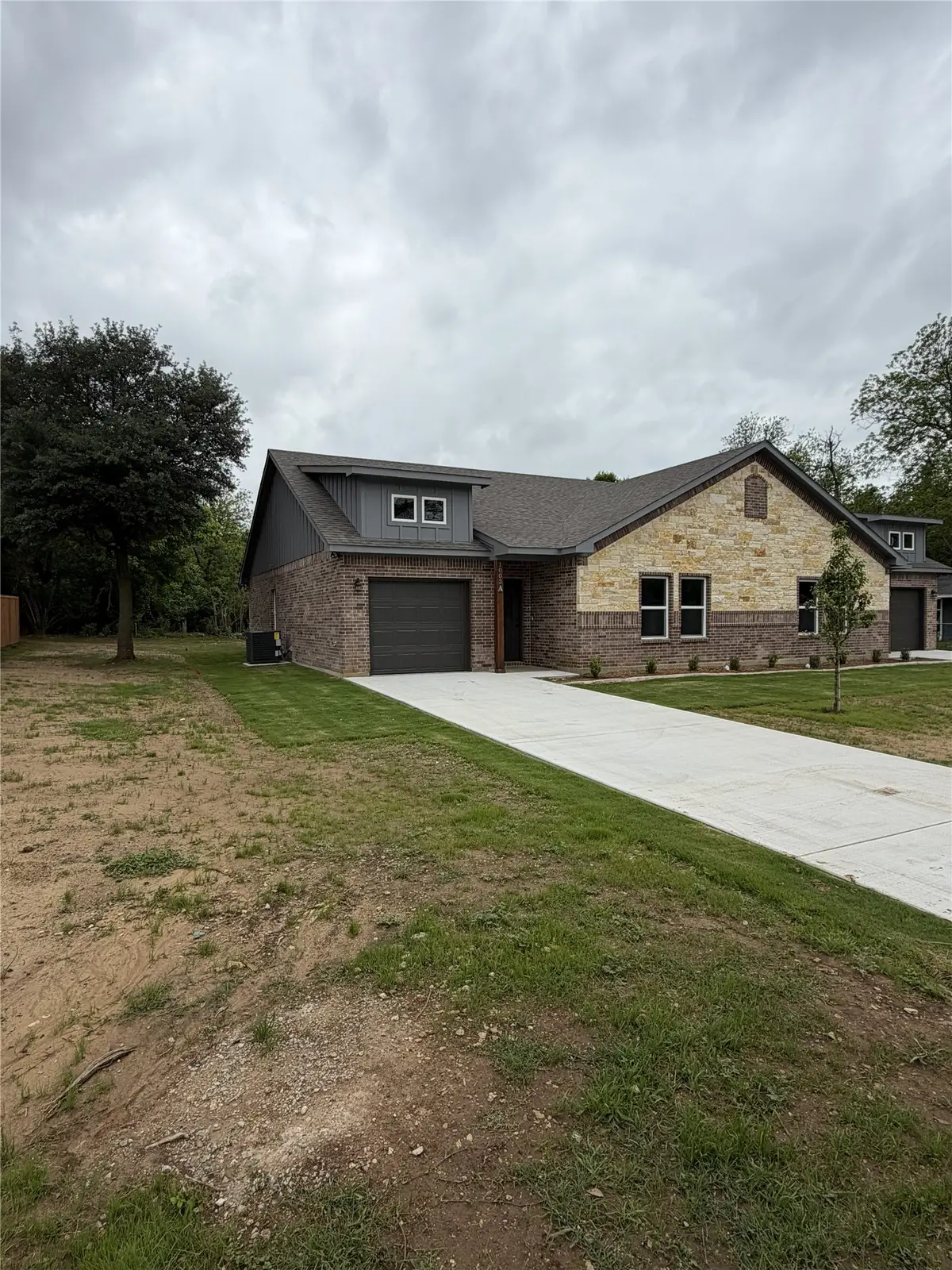 1003 Grandbury Street, Cleburne, TX 76033 - #1