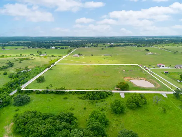 784 County Road 1340, Chico, TX 76431