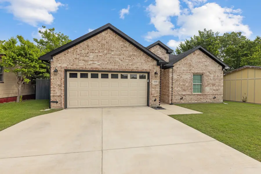 2808 Binyon, Fort Worth, TX 76133 - #2