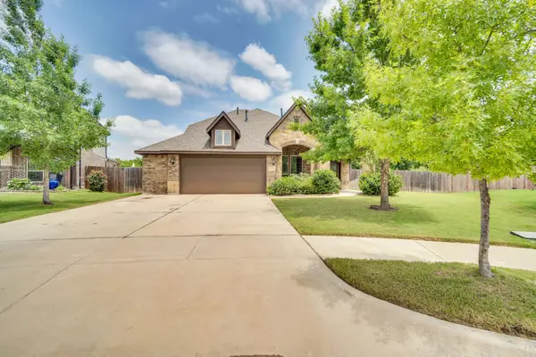 1316 Lacey Oak Drive, Mansfield, TX 76063