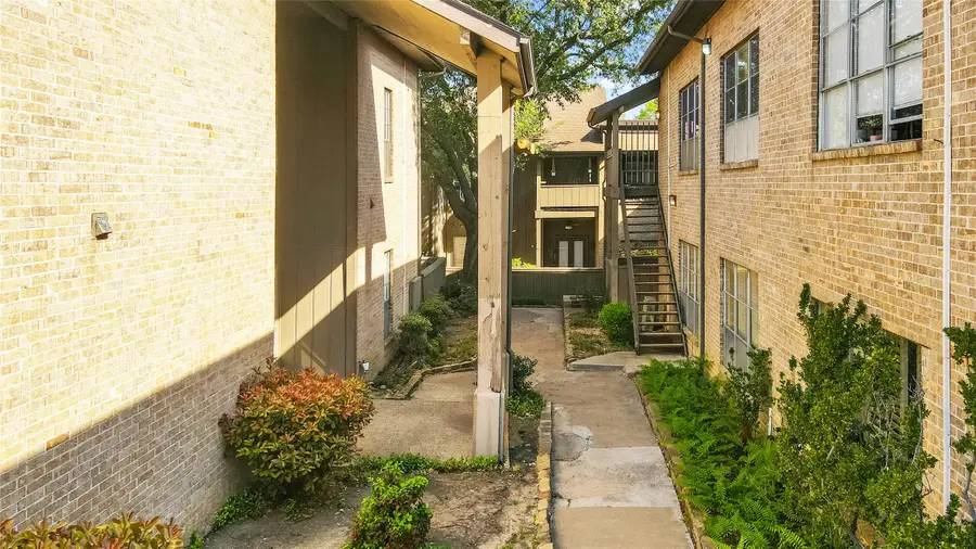 10437 High Hollows Drive #219, Dallas, TX 75230 - #3
