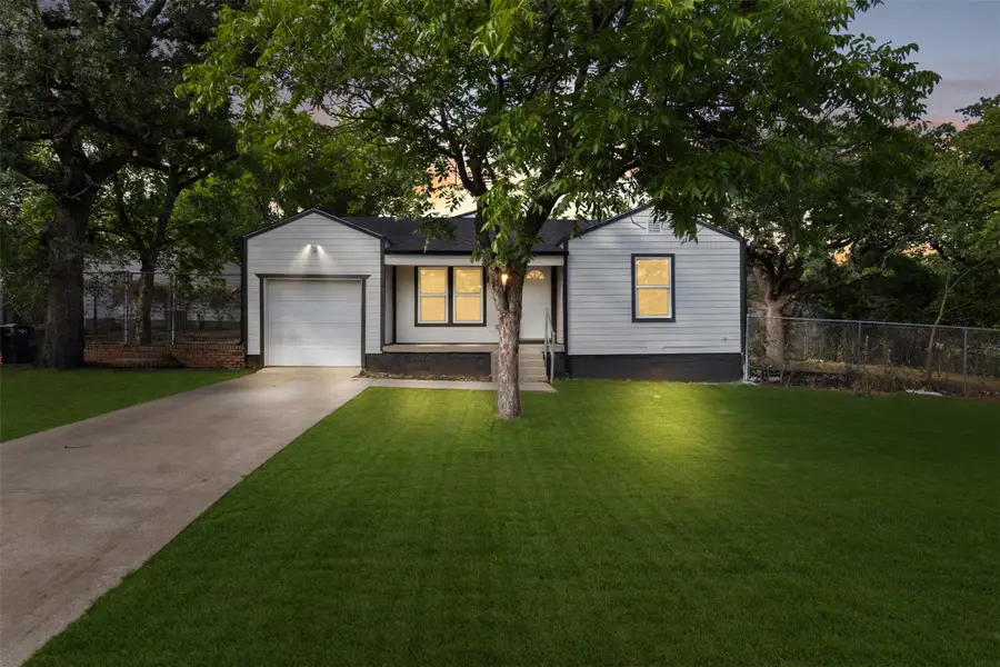4817 Erath Street, Fort Worth, TX 76119 - #2