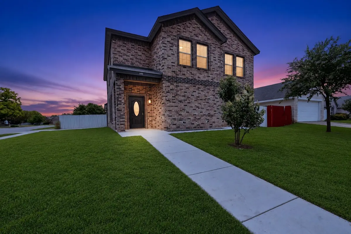 800 Oak Creek Drive, Hutchins, TX 75141 - #1