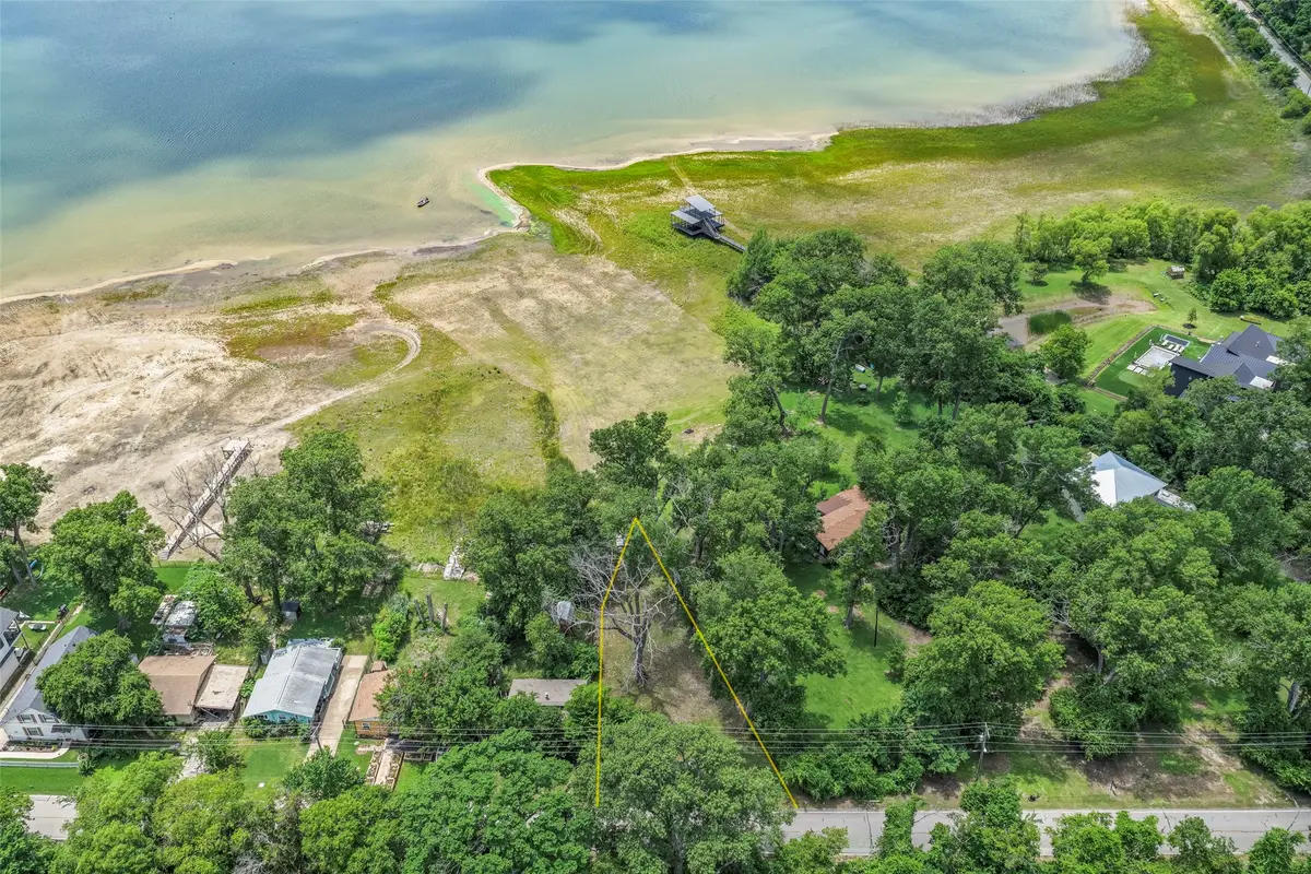 2431 E Lake Drive, Weatherford, TX 76087 - #1