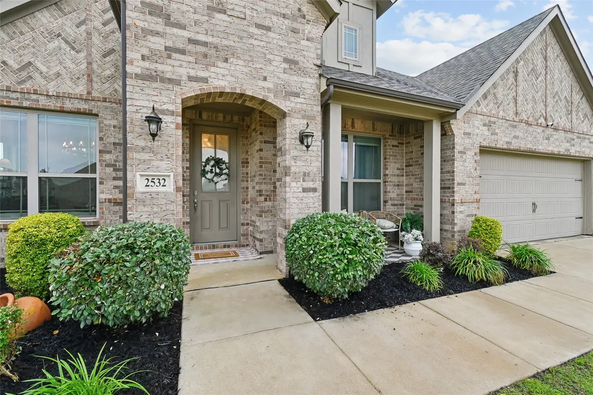 2532 Bunker Hill Drive, Burleson, TX 76028 - #1