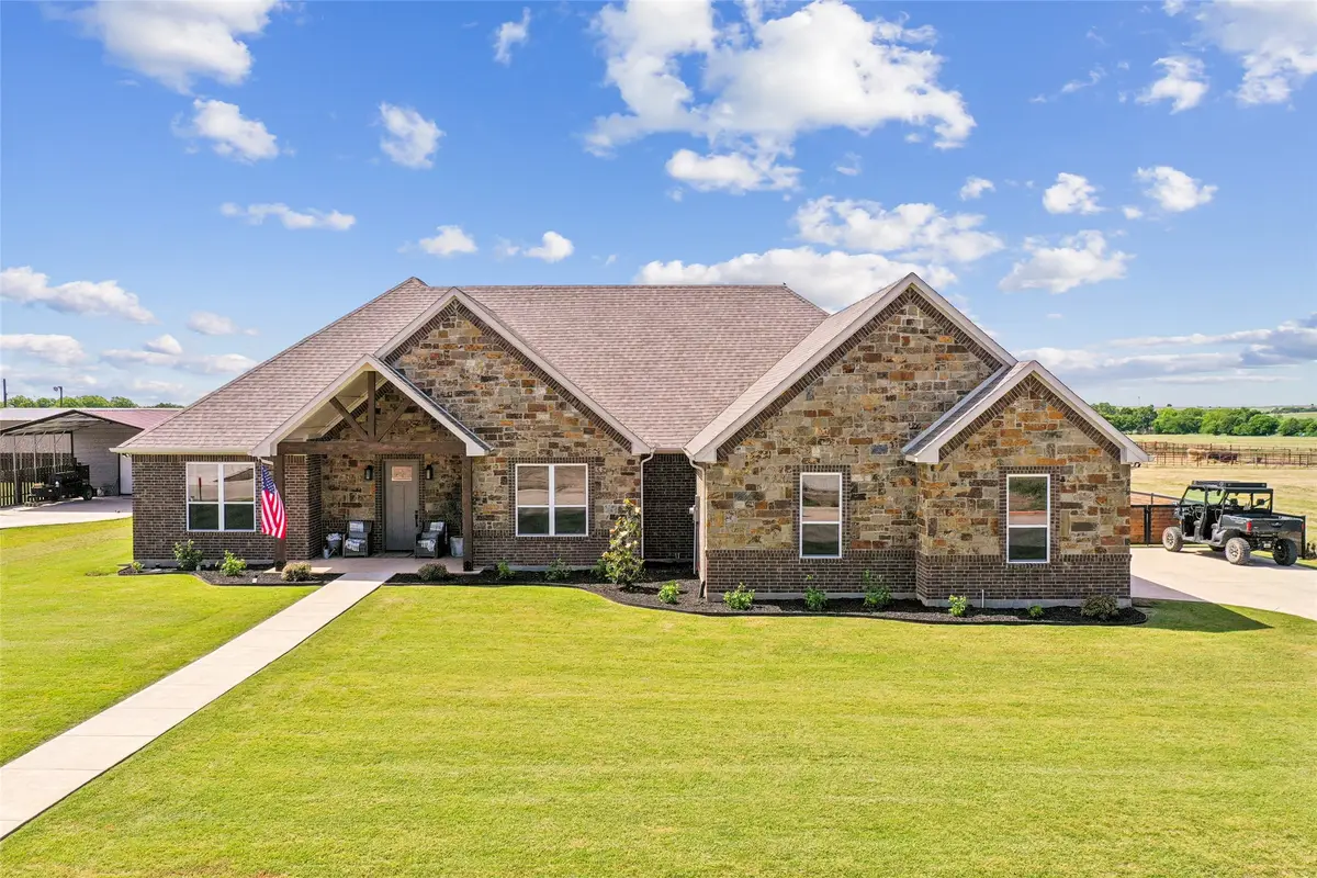 210 Lakecrest Drive, Muenster, TX 76252 - #1