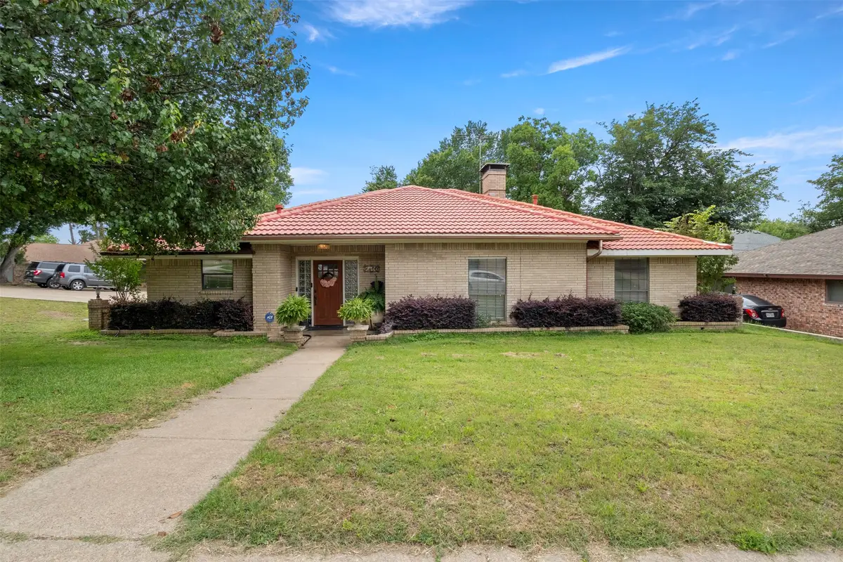 1400 Rusdell Drive, Irving, TX 75060 - #1