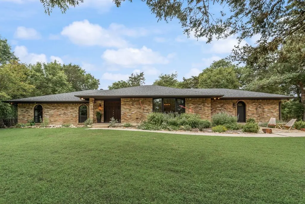 710 Bow Creek Court, Duncanville, TX 75116 - #1