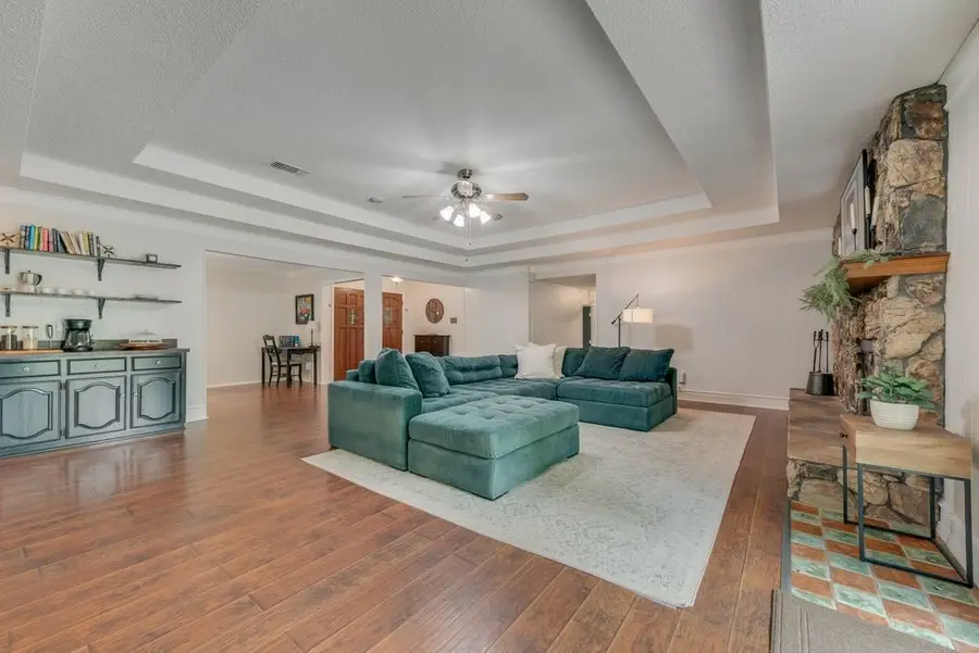 710 Bow Creek Court, Duncanville, TX 75116 - #3