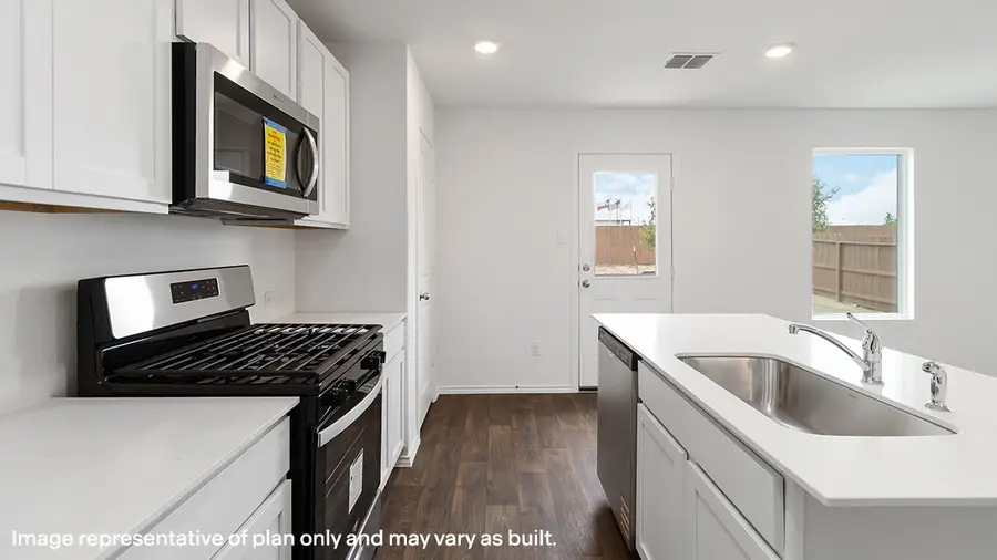 2104 Chantilly Lane, Arlington, TX 76015 - #3