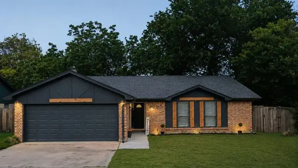 1205 Augusta Road, Benbrook, TX 76126