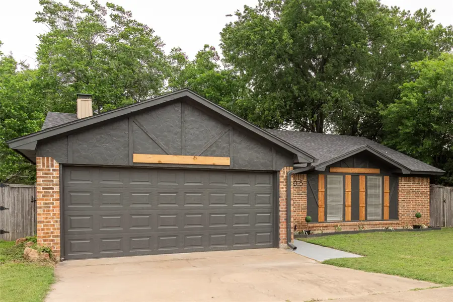 1205 Augusta Road, Benbrook, TX 76126 - #3