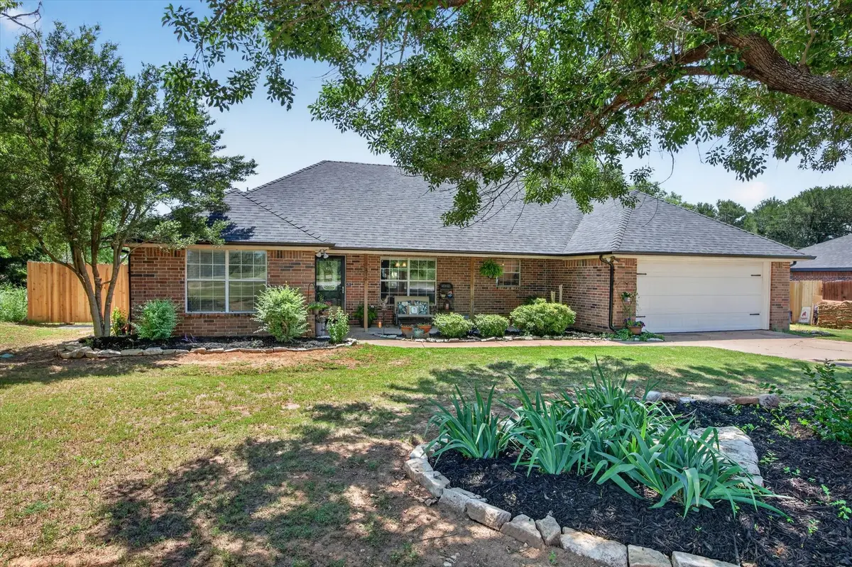 310 Vista Drive, Granbury, TX 76049 - #1