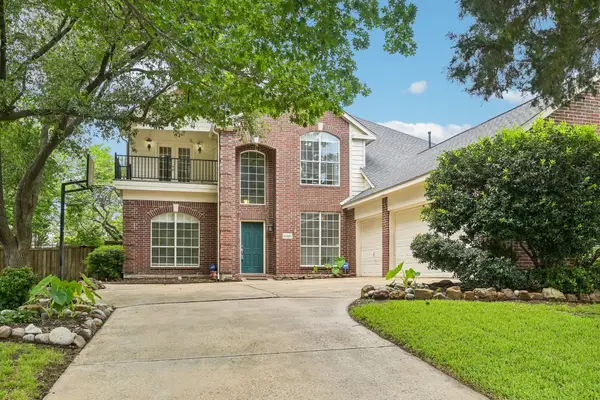 6909 Twin Ponds Drive, Plano, TX 75074