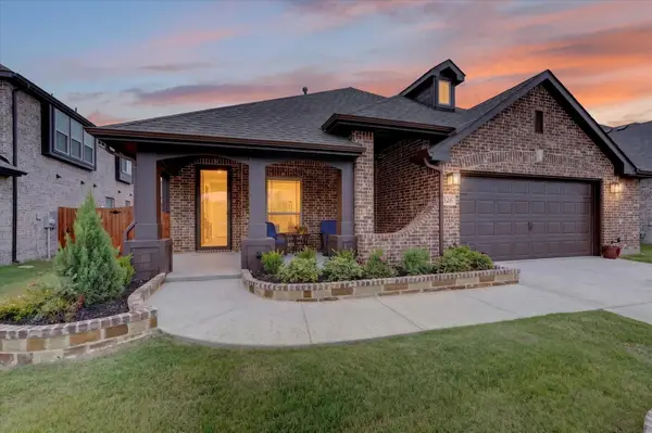326 Atlas Cedar Drive, Glenn Heights, TX 75154