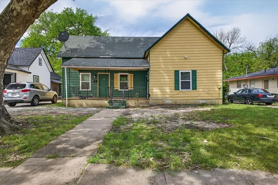 724 S Elm Street, Sherman, TX 75090 - #3