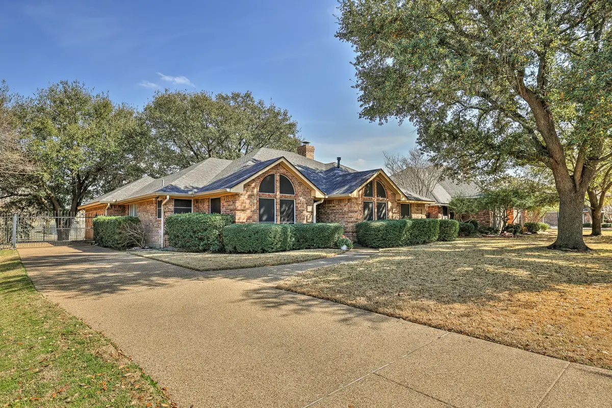 7025 Aspen Wood Trail, Fort Worth, TX 76132 - #1