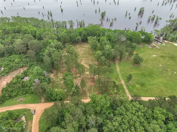 0 Thornapple, Oil City, LA 71061