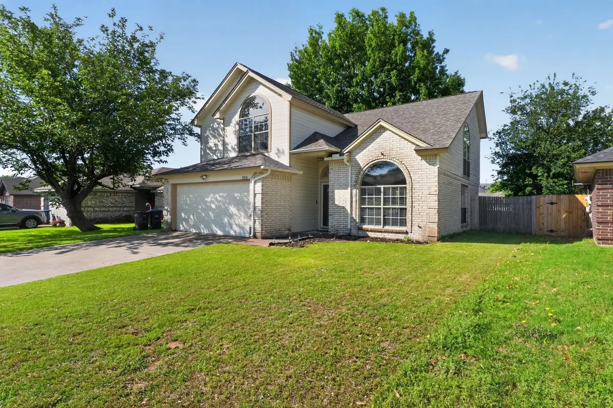 10836 Tall Oak Drive, Fort Worth, TX 76108 - #1