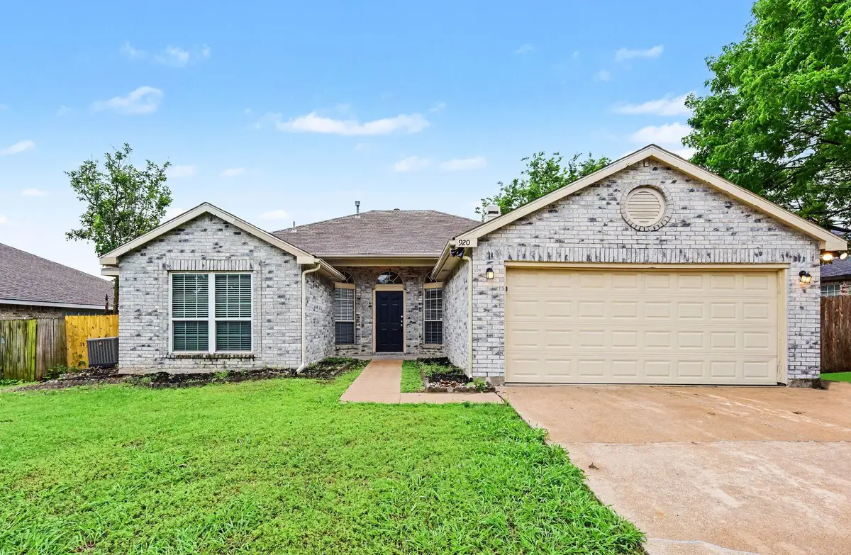 920 Felicia Lane, Arlington, TX 76017 - #1