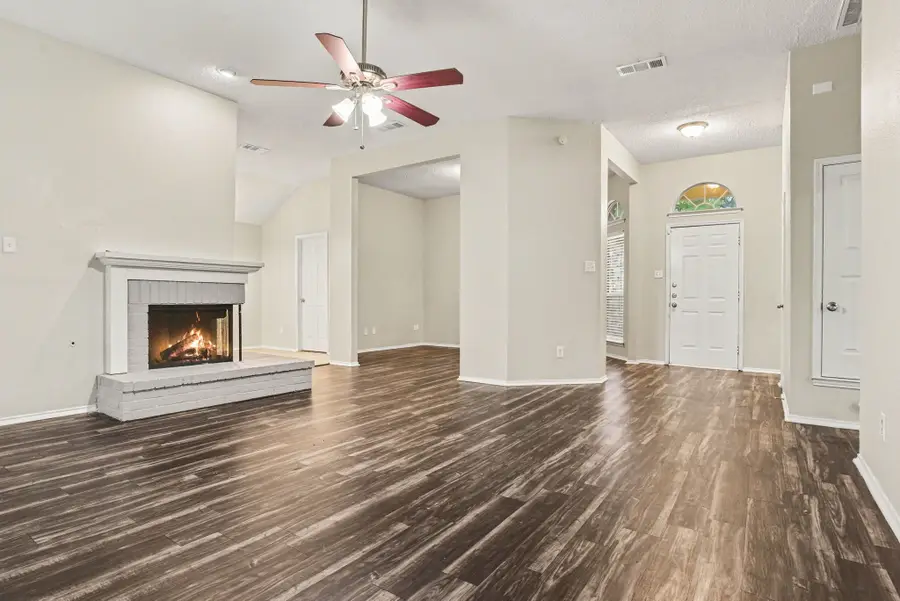 920 Felicia Lane, Arlington, TX 76017 - #2