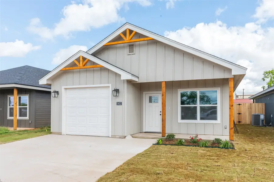 926 Minda Street, Abilene, TX 79602 - #2