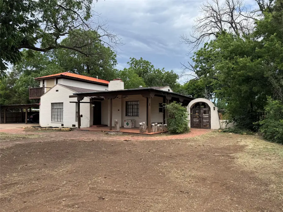2101 Highland Avenue, Abilene, TX 79605 - #2