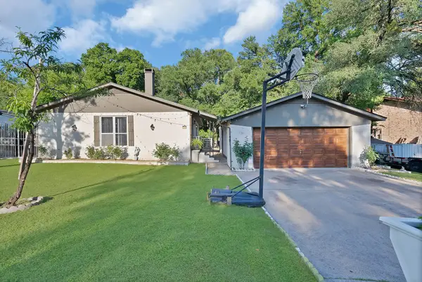 1124 Tyra Lane, Fort Worth, TX 76114