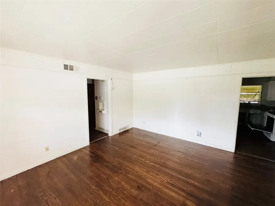 10568 Ferguson Road, Dallas, TX 75228 - #2